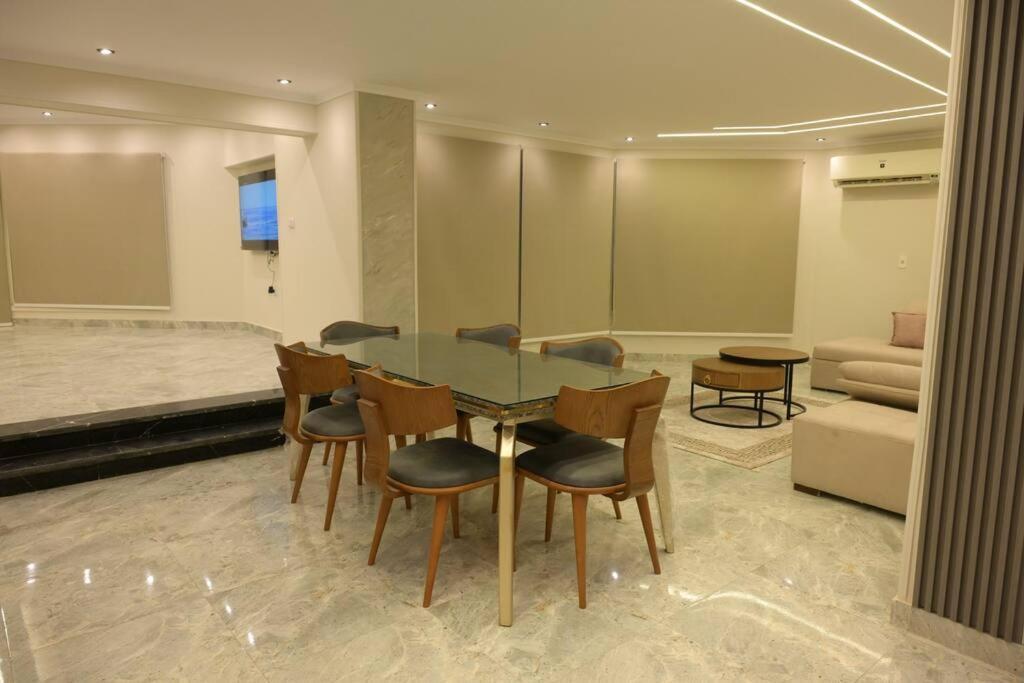 Apartment Eg-e-302 3br In Nasr Cairo