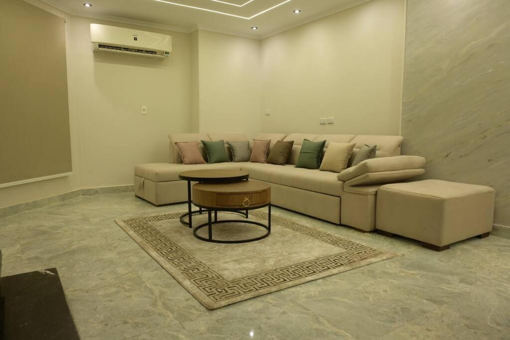 Apartment Eg-e-302 3br In Nasr